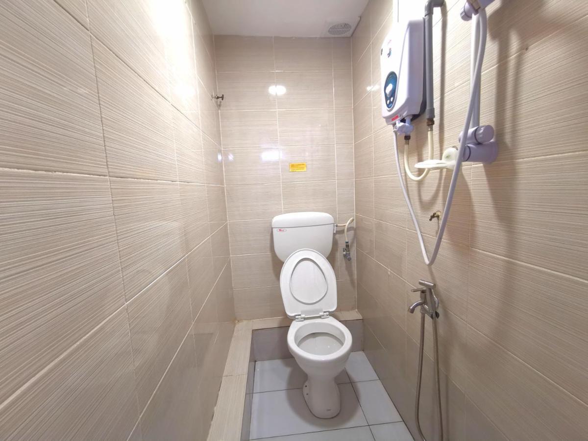 Maco Inn Austin Heights @Johor Bahru Exteriör bild